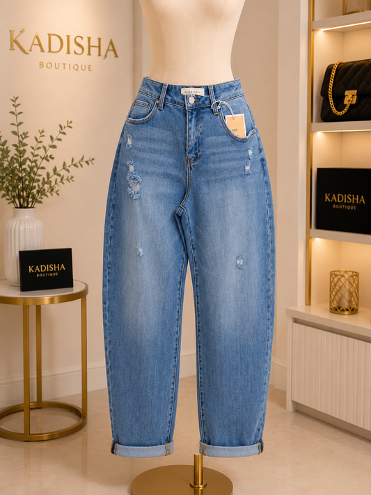 Essential Barrel Jeans
